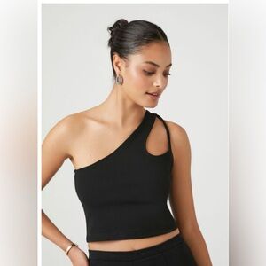 Elegant Black One-Shoulder Top